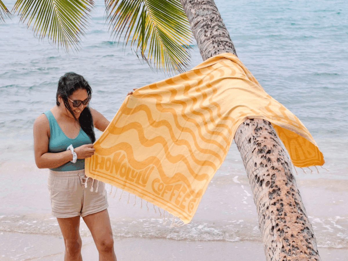 rotating gif of honolulu merch