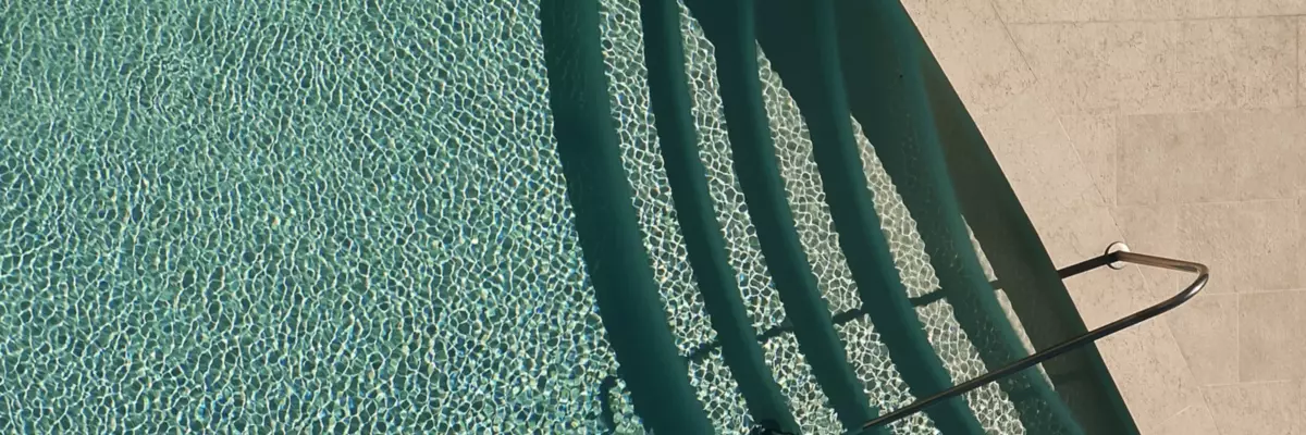Swimming pool steps & shadow pattern in Cannes.