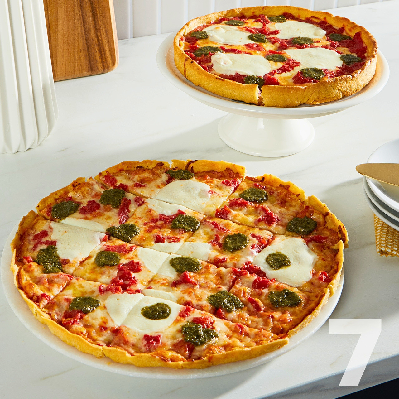 Image of 2 Margherita Pesto Pizzas Thin Crust Pizzas & 5 Deep Dish Pizzas