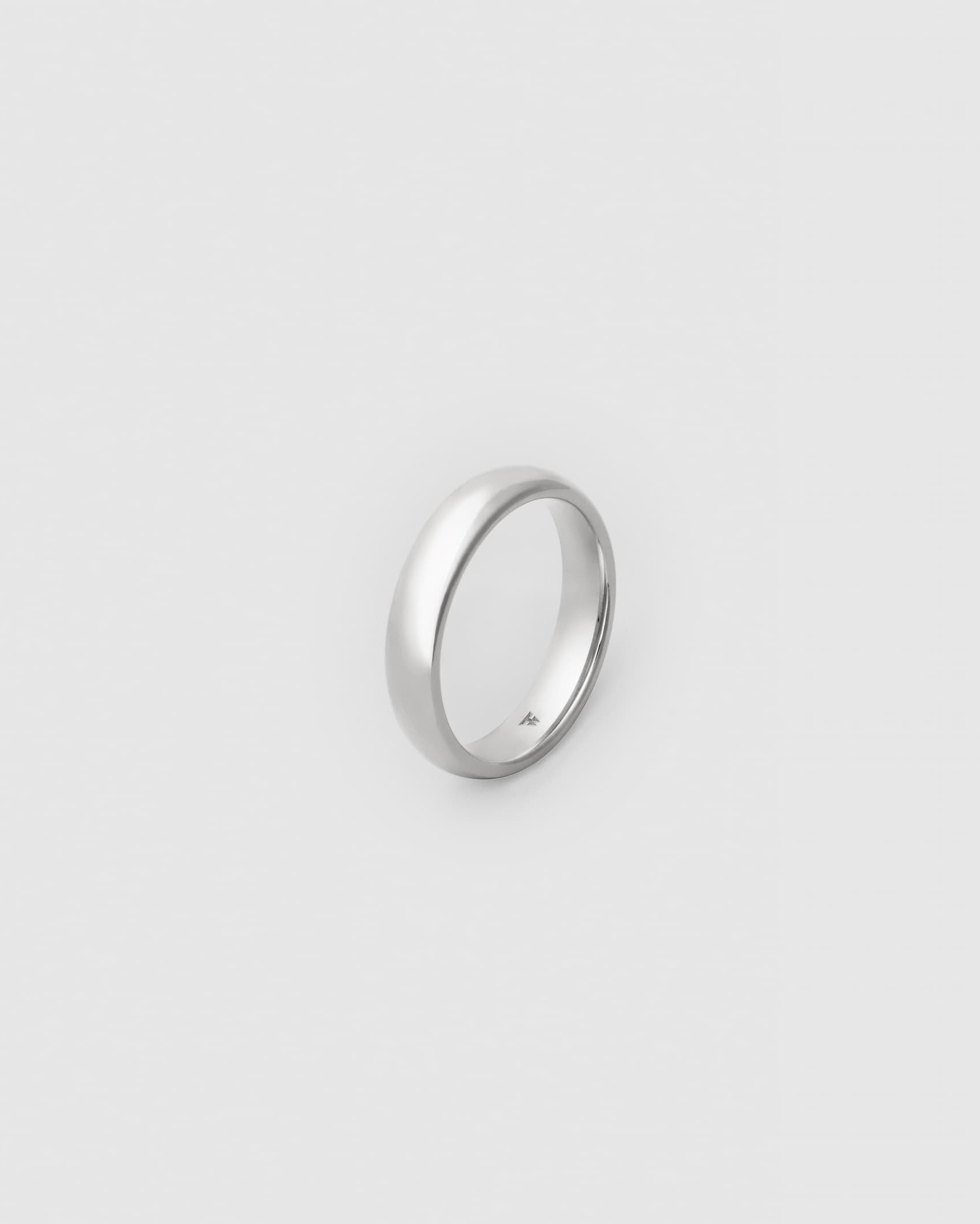 Classic Band Medium Polished