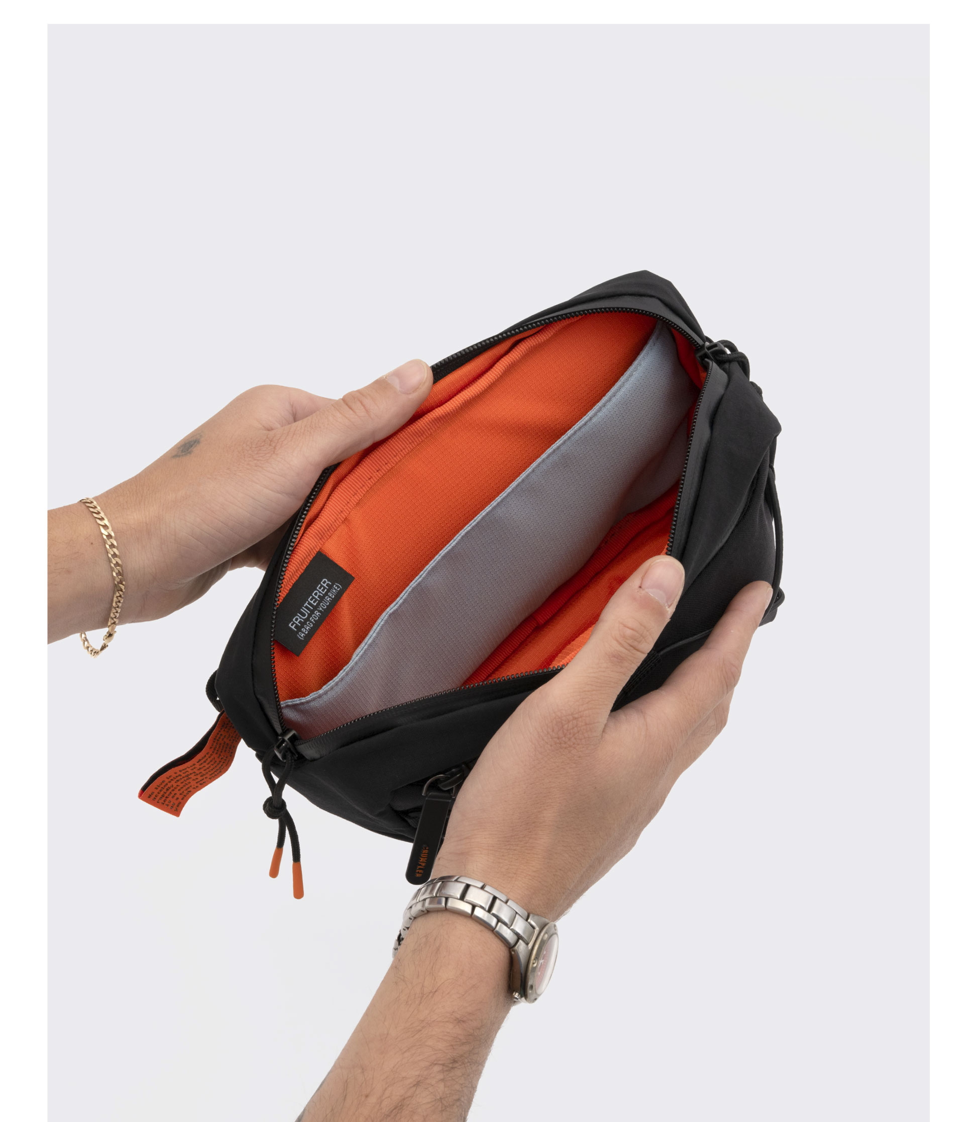Crumpler X Pitch