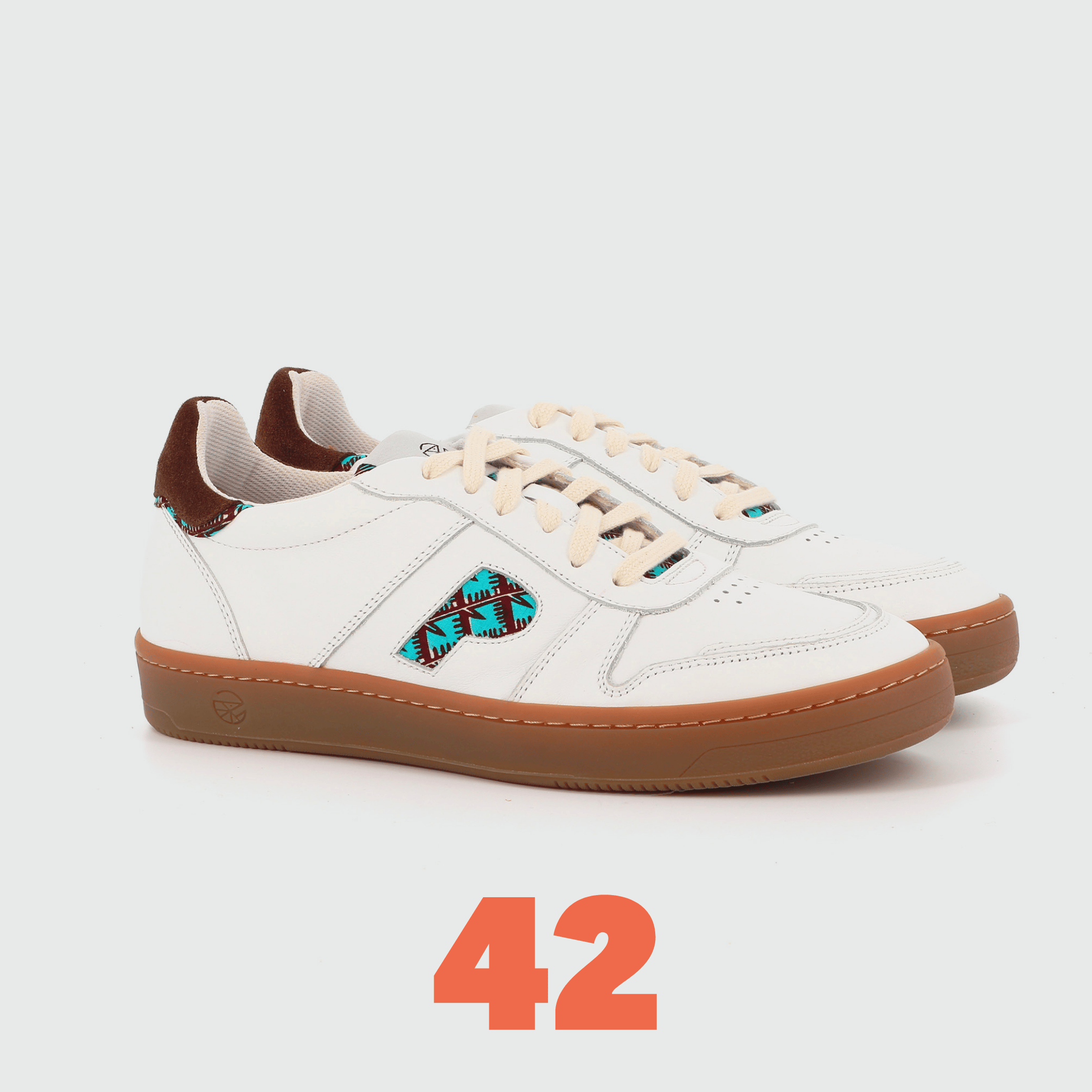 Baskets pointure 42
