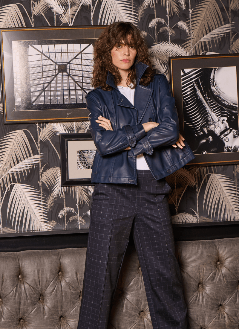 Image of Evonne Oversized Cropped Trench Coat