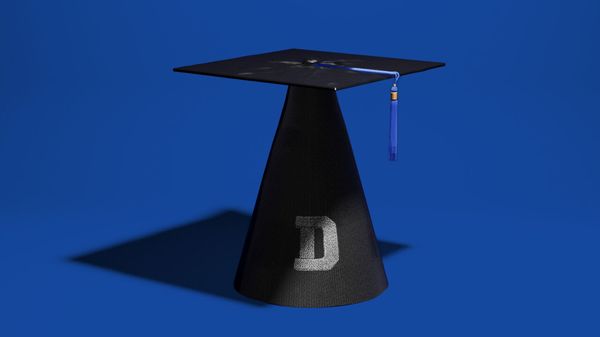 Illustration of a mortarboard dunce cap