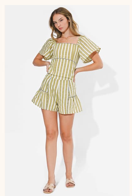 Paola Two-Tone Pipped Flutter Sleeves Top