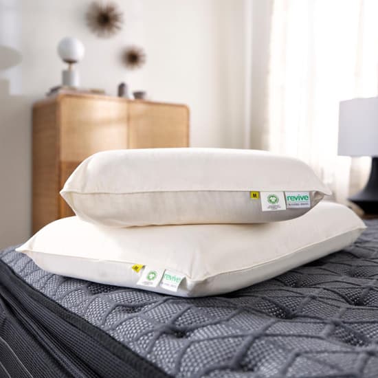 9 Best Pillows of the Year - The Official List