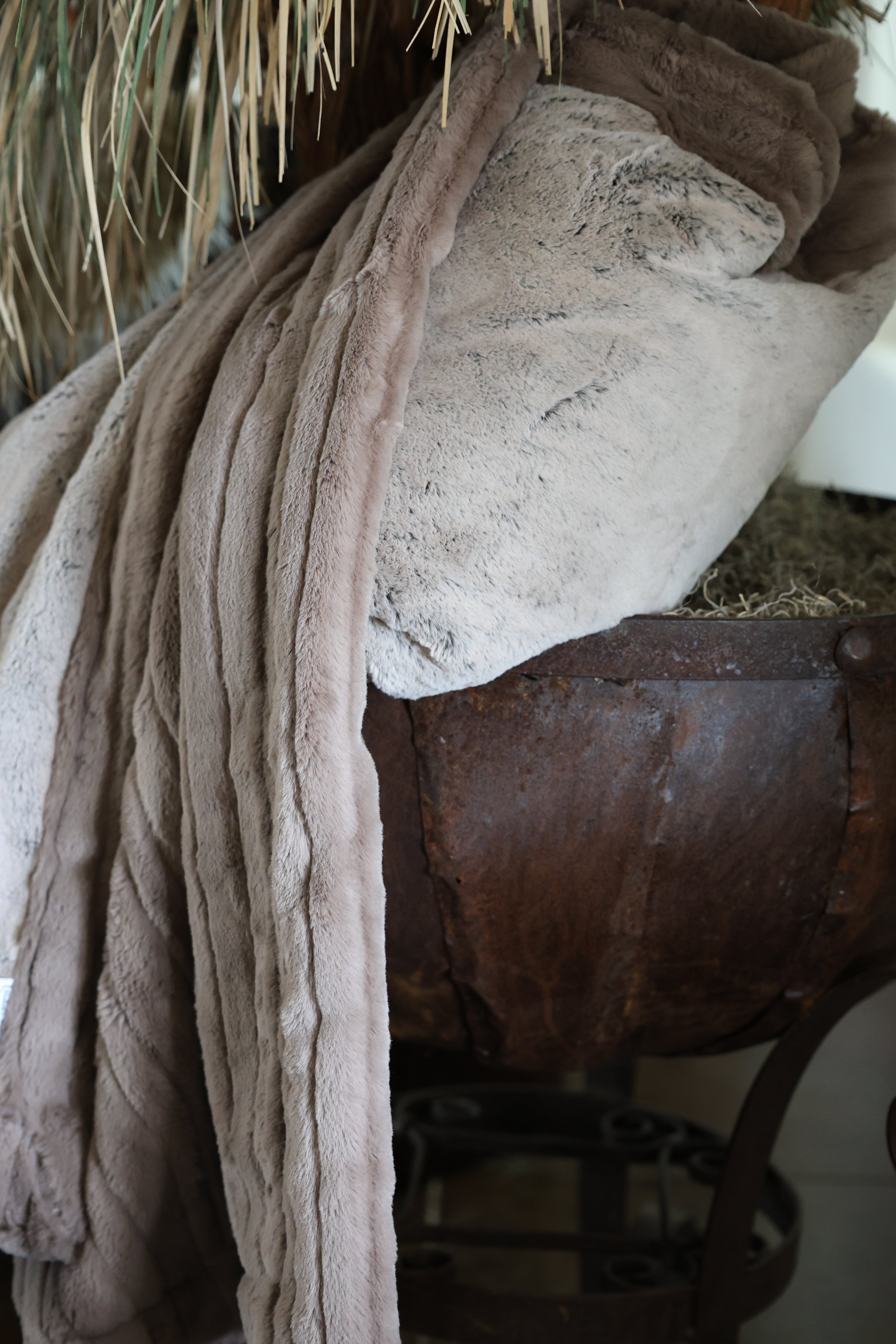 The Velour Mocha Blanket- RTS