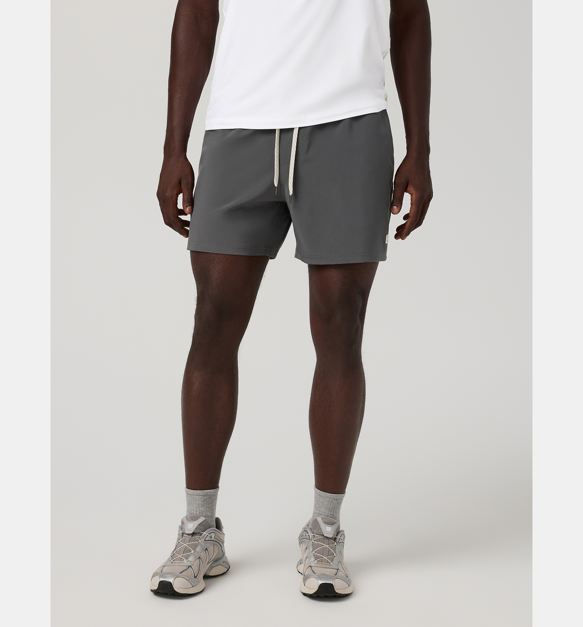Complete The Look: The Banks Session Short