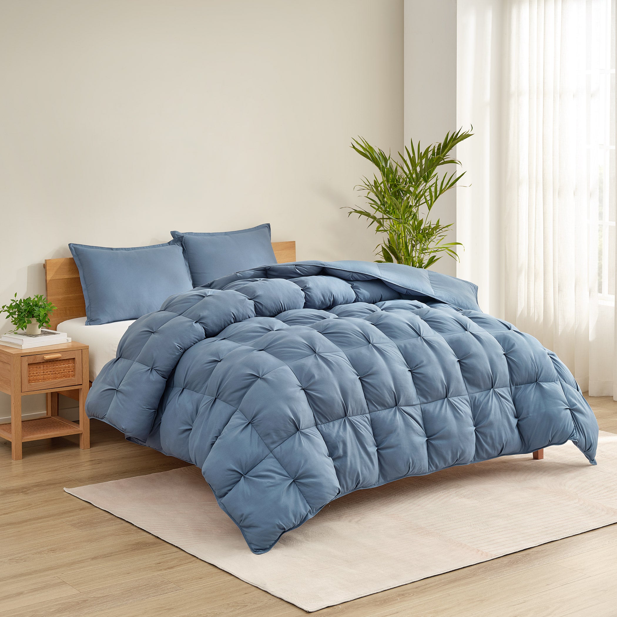 Casual Living Zuri Mega Puff 3-Piece Comforter Set