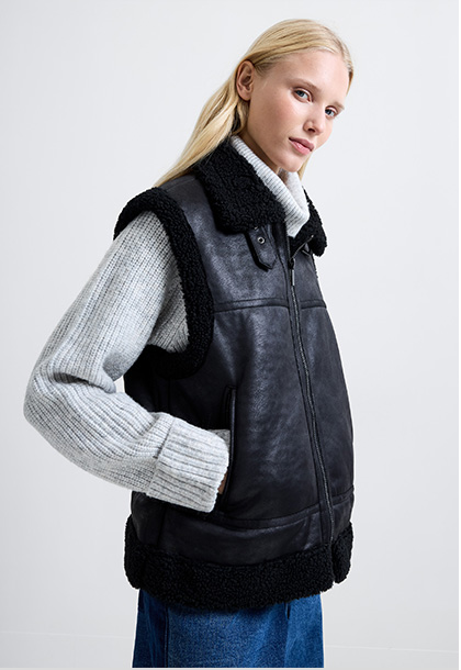 Camry Faux Suede Sleeveless Gilet