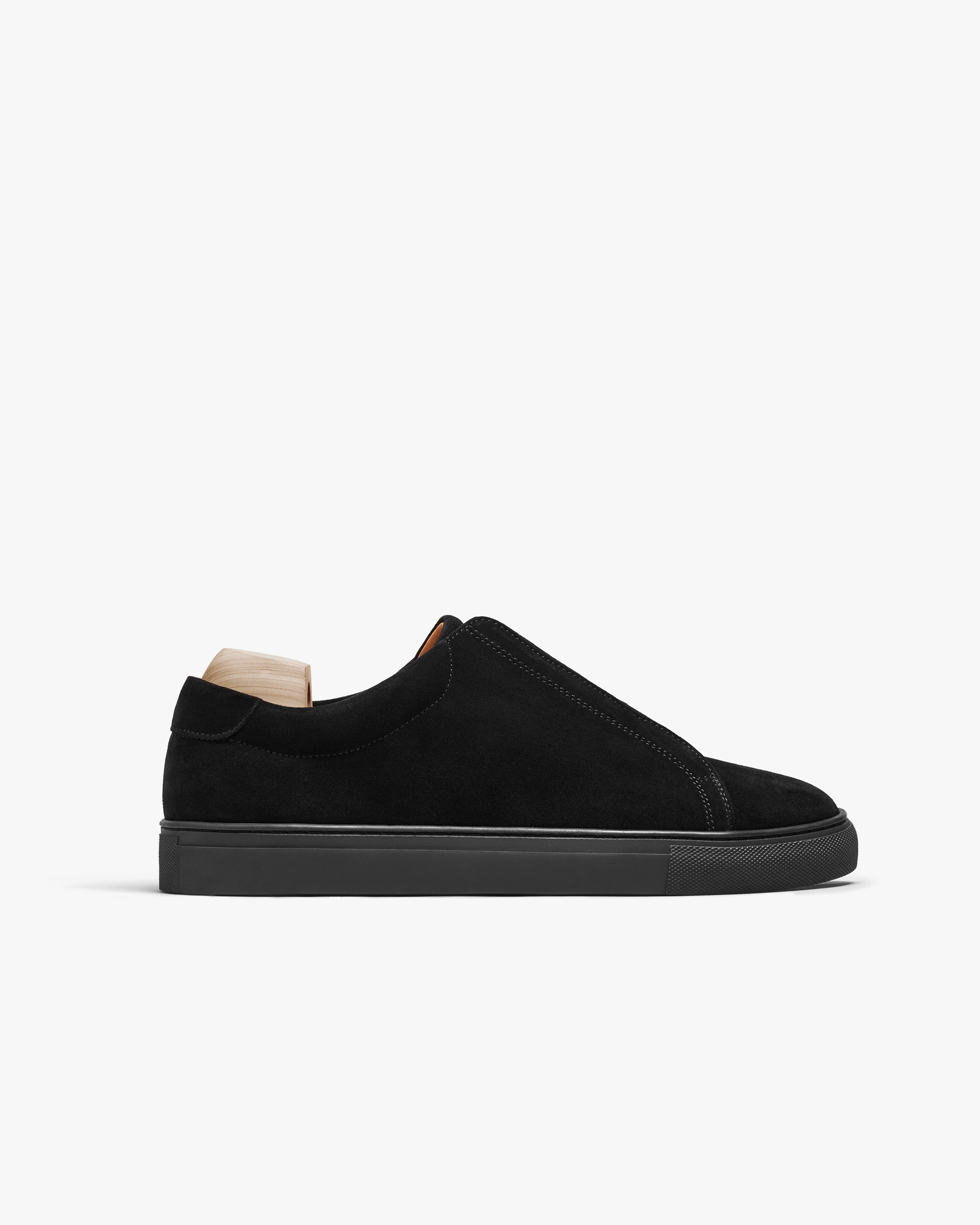 Image of Alnö – Black Suede