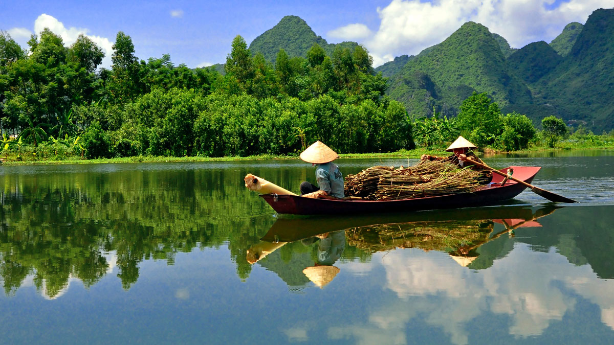 Discover Asia’s rivers and cities