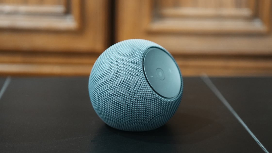 I Tested the Echo Dot Max—and It's the Perfect Smart Speaker for Most People