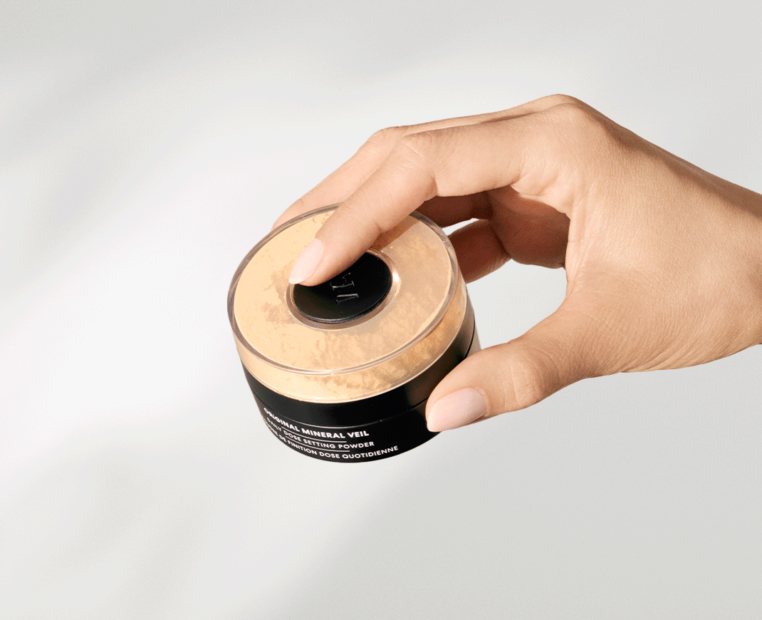 Original mineral veil daily dose setting powder Application