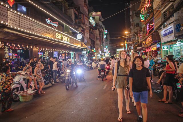 Walk through the streets of Ho Chi Minh