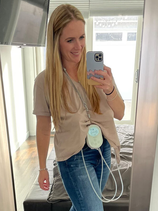 A mom pumping under her shirt