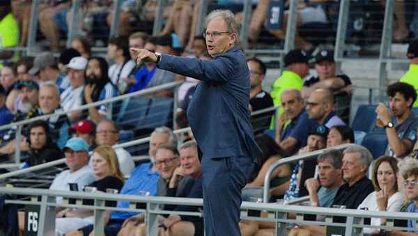 Brian Schmetzer working the touchline