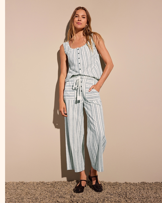The Poet Pant marries comfort and sophistication for a timeless, easy-to-wear pair you can rock everyday.