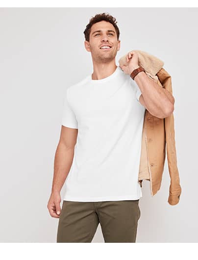made2fit crew neck tee image on model