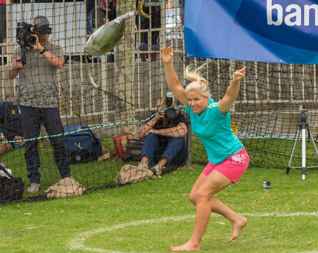 Tuna throwing 