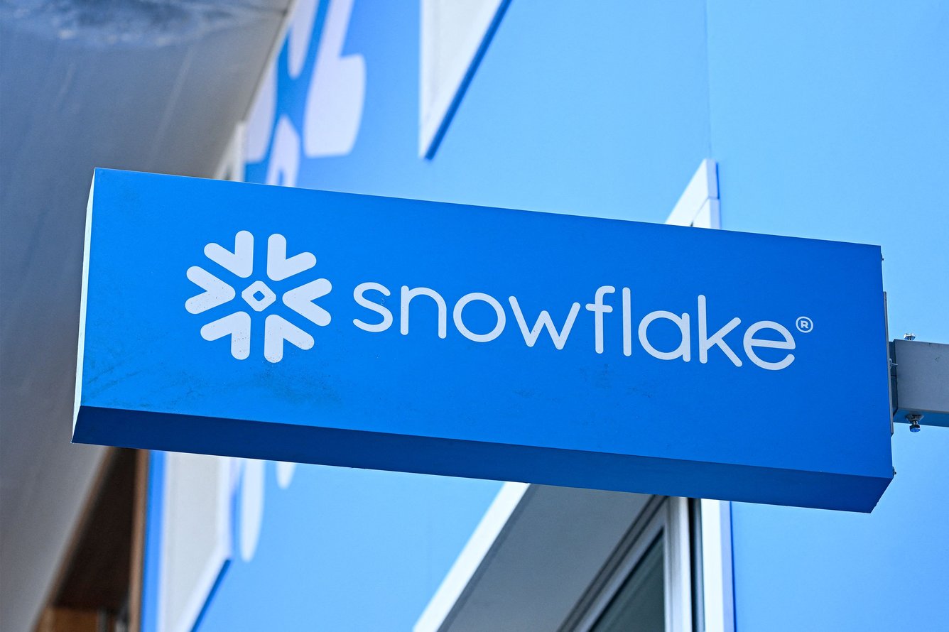 This photograph taken on January 20, 2026 shows the logo of US cloud-based data platform company Snowflake in the Alpine resort of Davos during the World Economic Forum (WEF) annual meeting