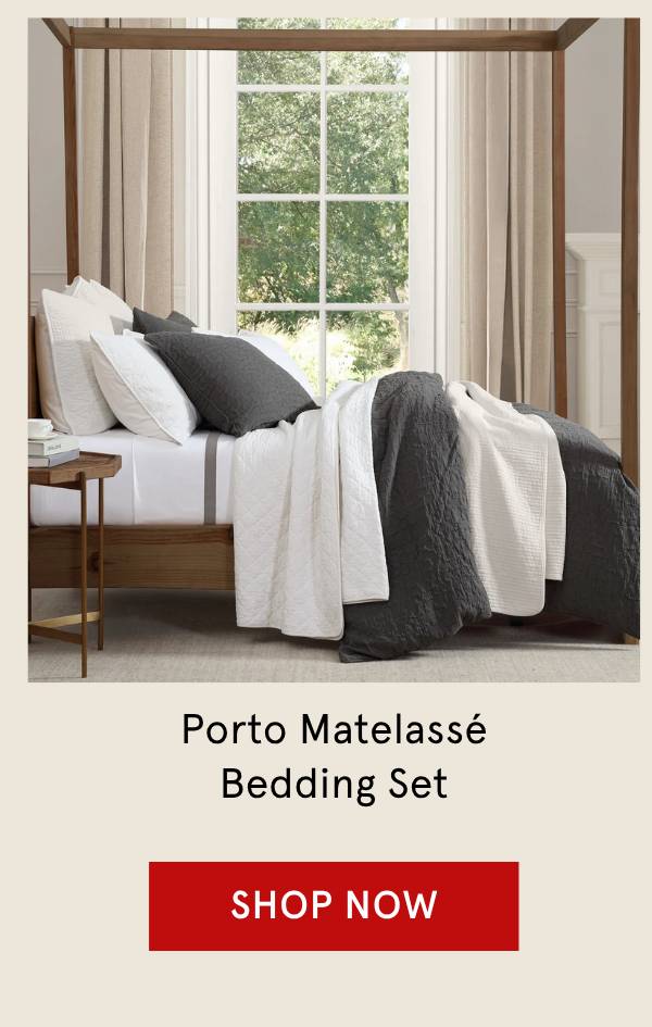 Porto Matelassé Bedding Set