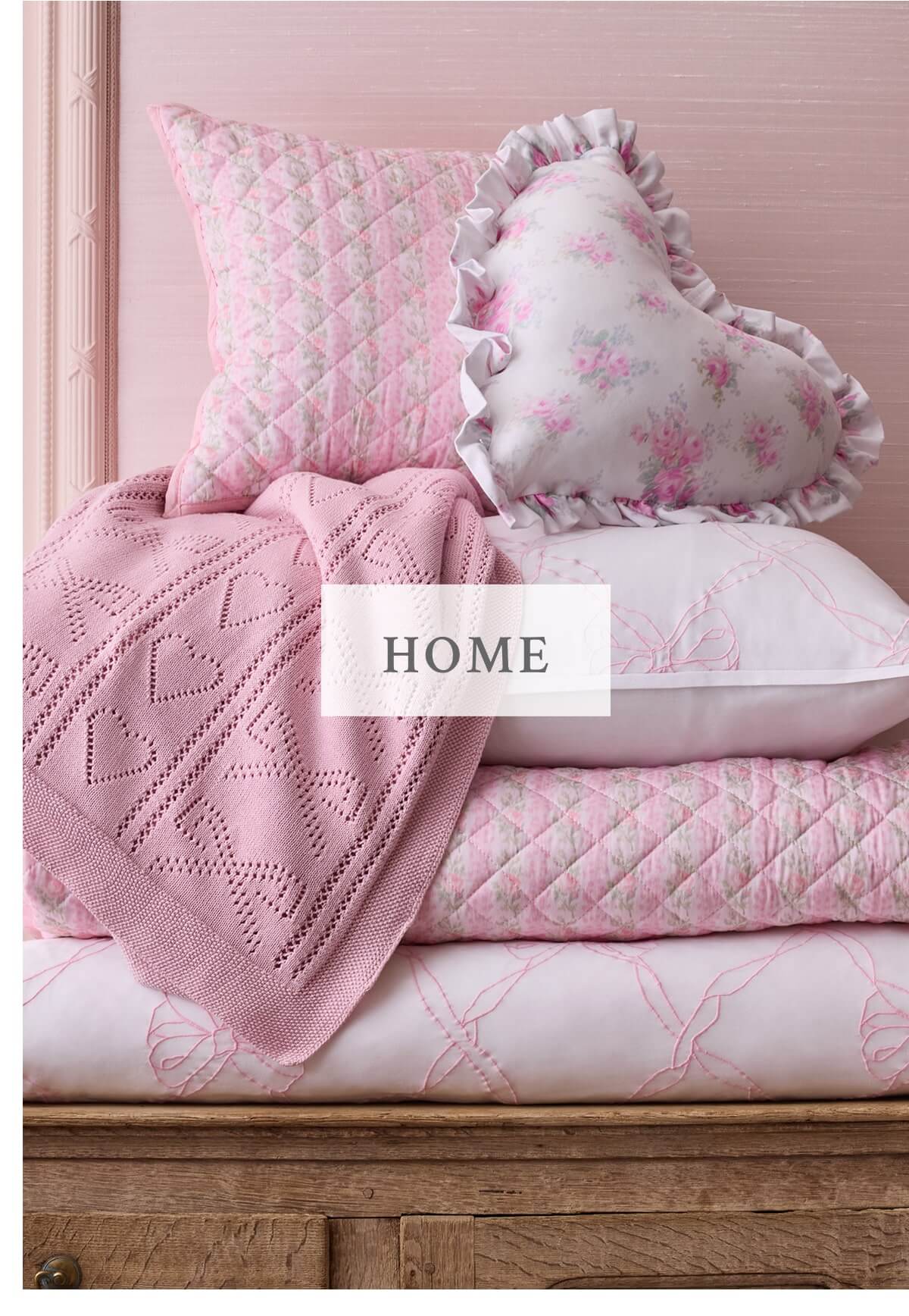 <HOME>