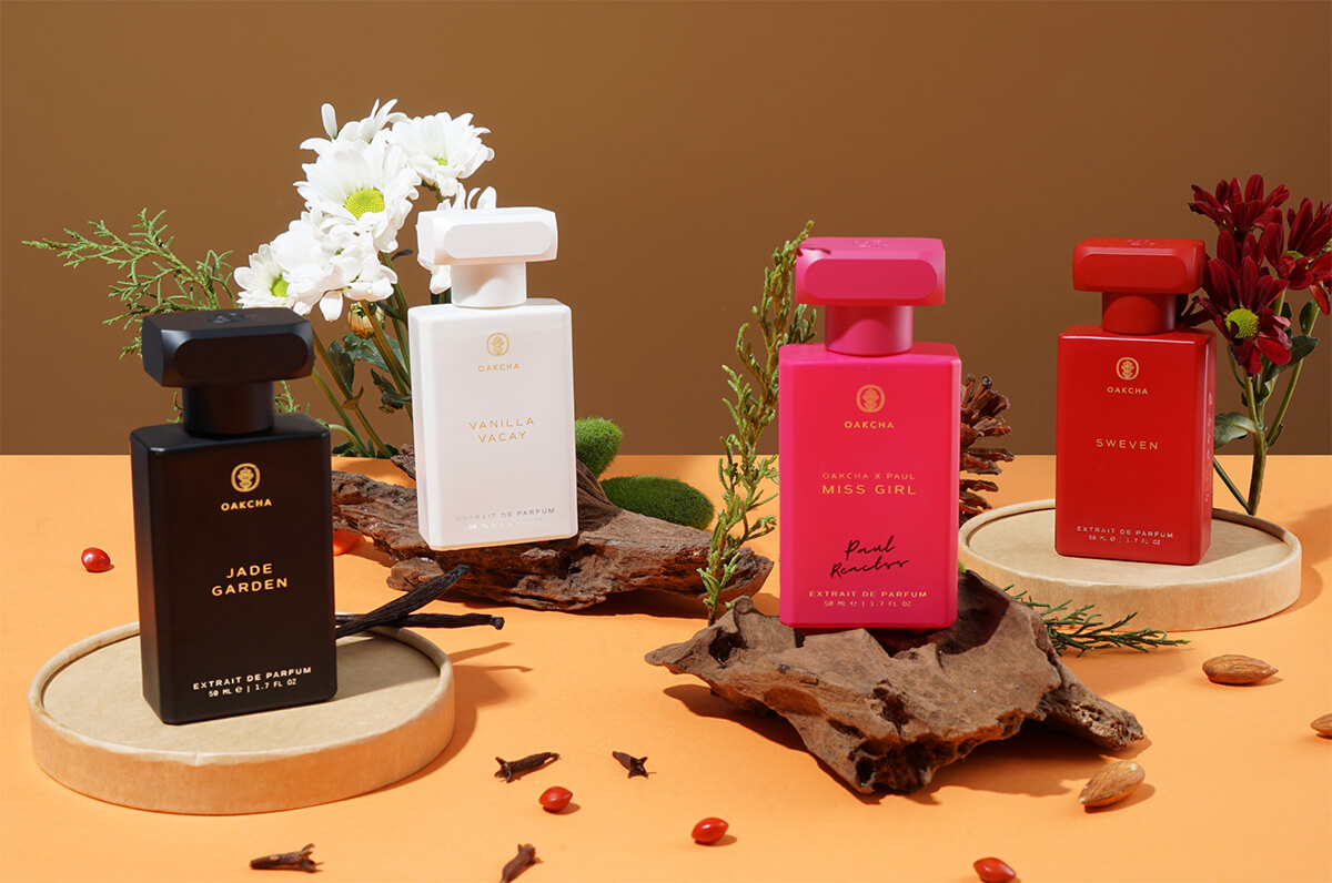Banner of 3 Oakcha Bottles and Oil Perfumery bottles