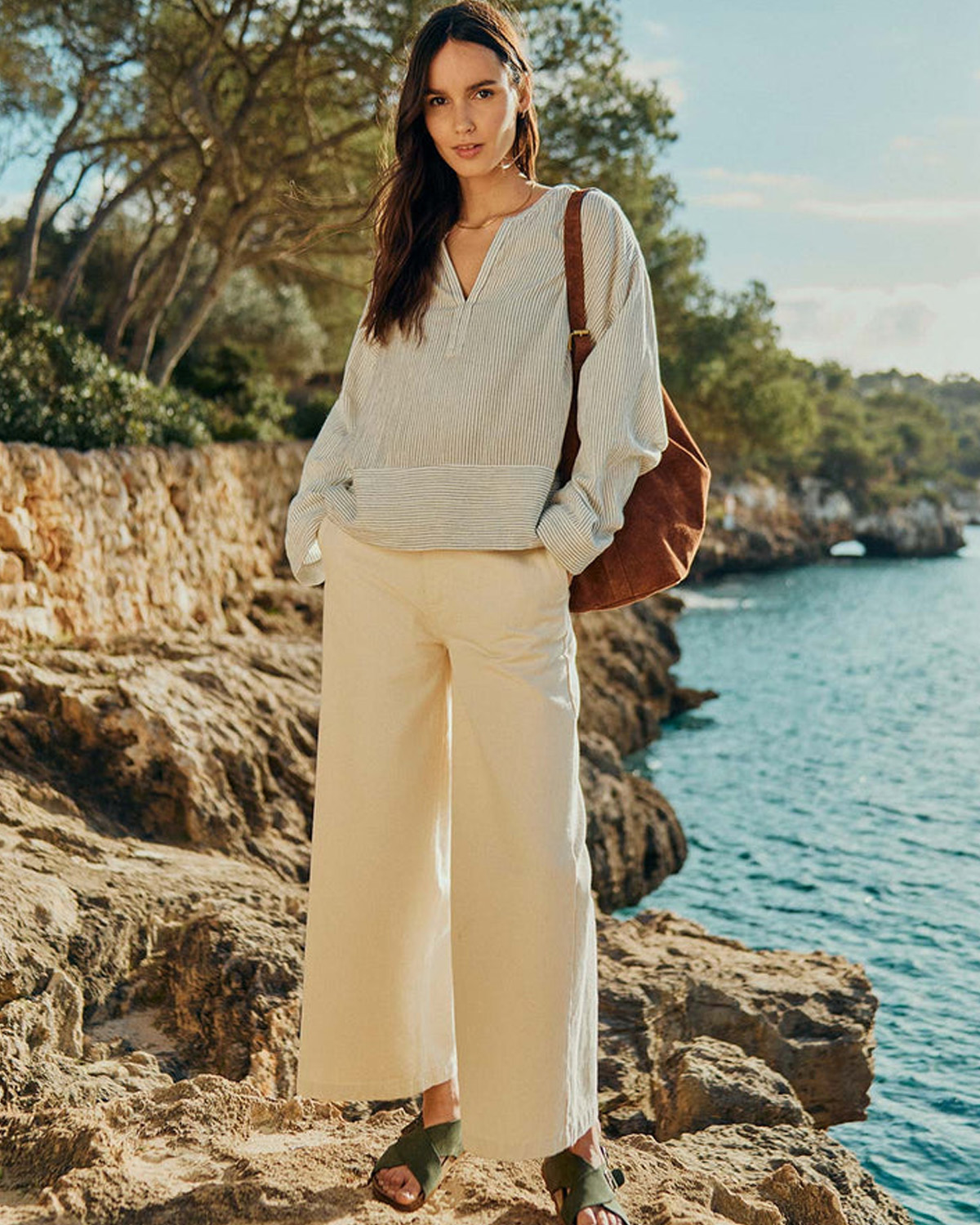 Notch Neck Swing Top