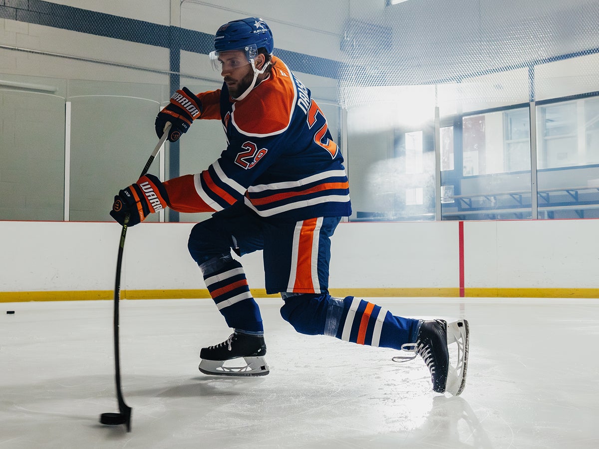 Leon Draisatil shooting the Warrior Alpha LX3 Pro Stick