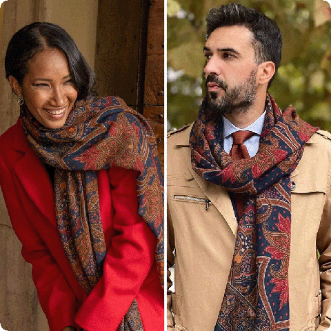 Elegant paisley patterned wool scarf 