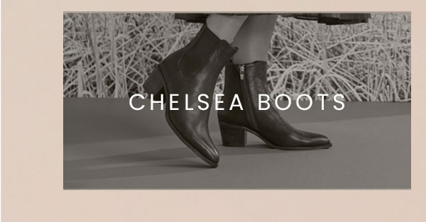 CHELSEA BOOTS