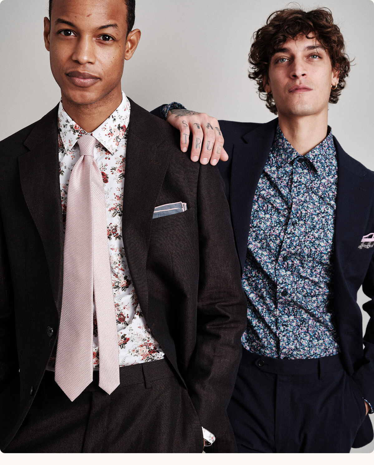 This season, we’re bringing you the most exquisite floral designs yet. The Laura Ashley x The Tie Bar collection has blossomed with all-new styles, crafted to let you flourish in every detail.