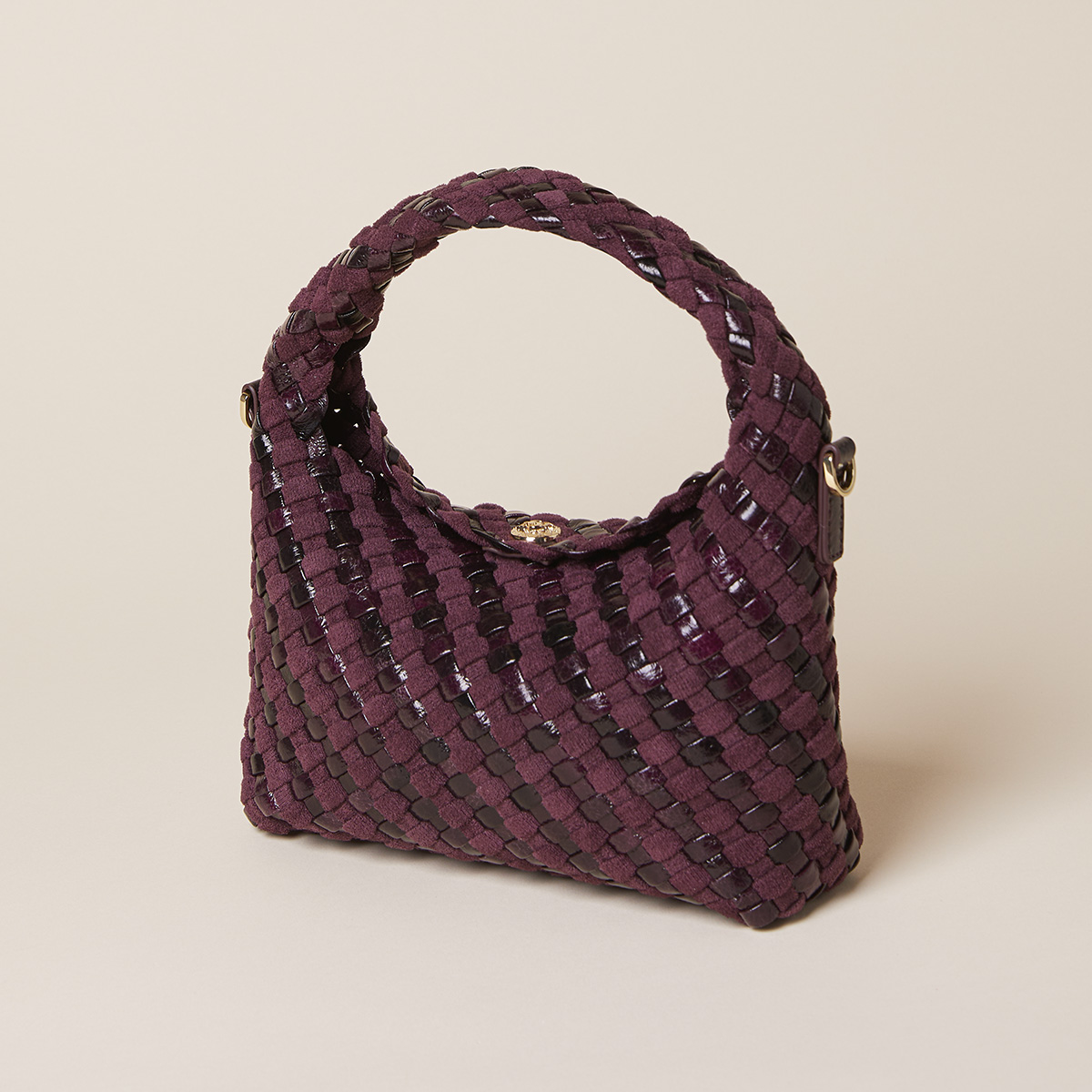 Shop sale bags
