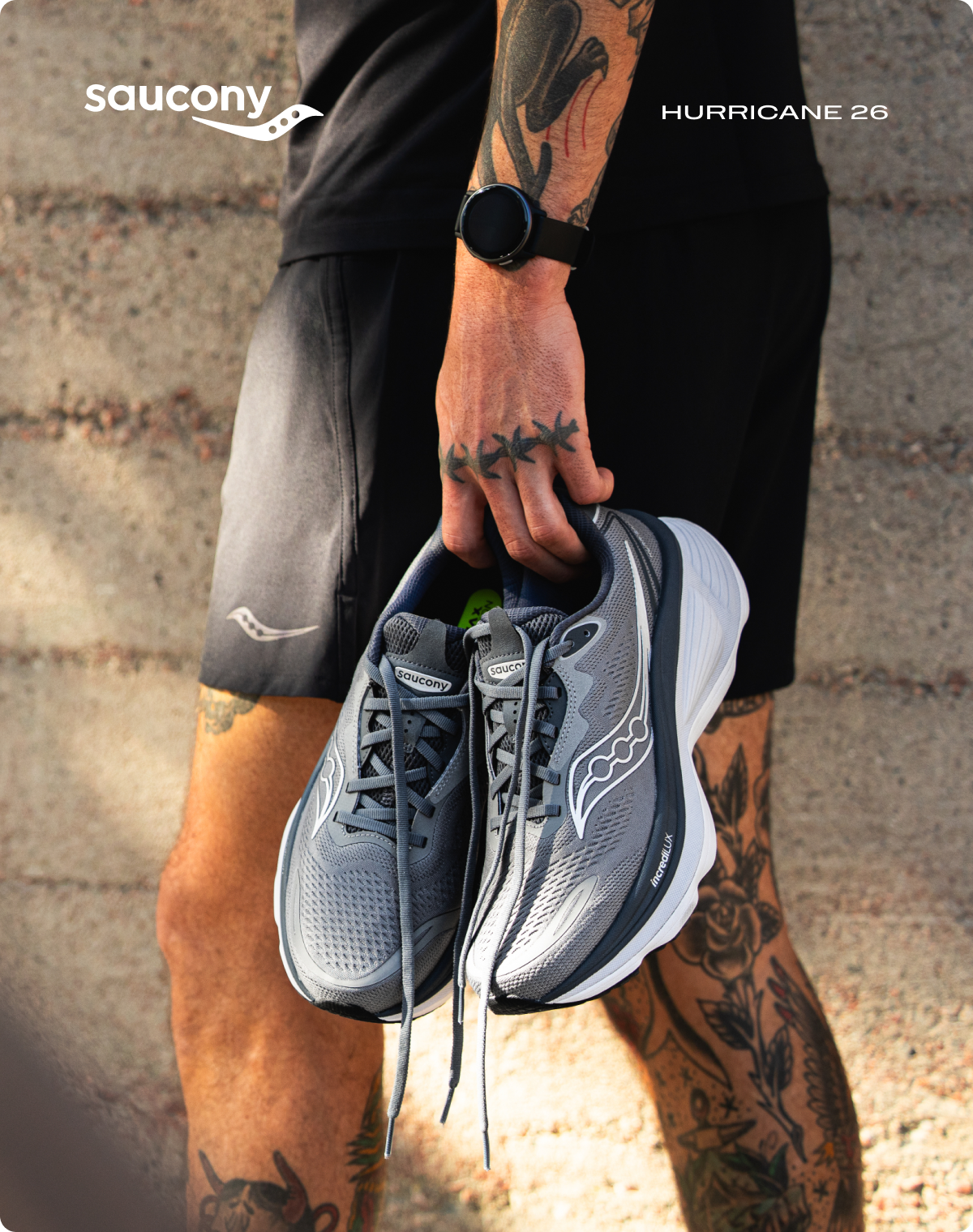 saucony~ HURRICANE 26