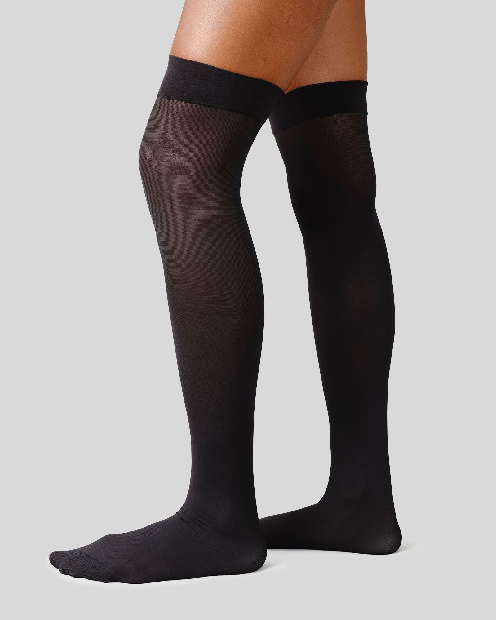 Svea Premium Thigh-Highs Black
