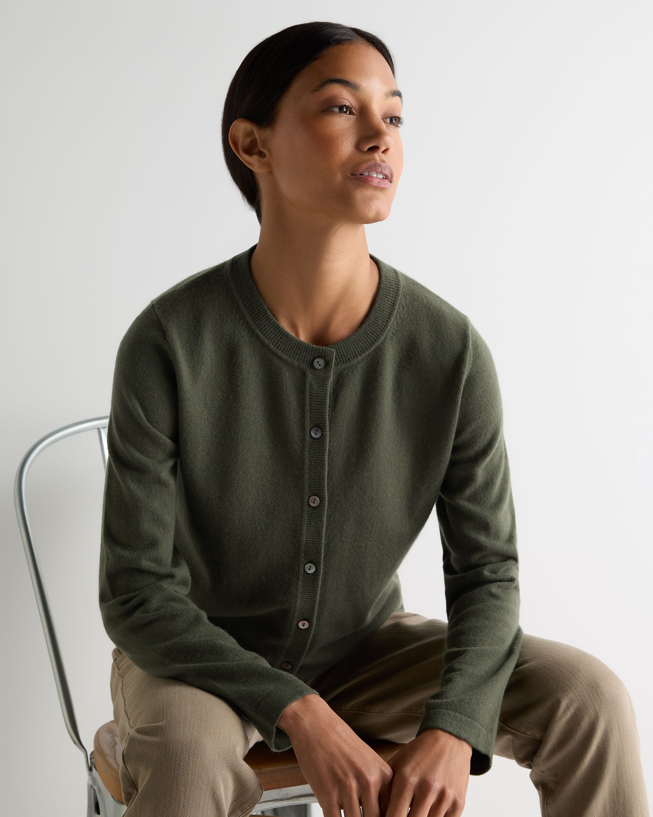 Image of Women's Hallie Round Neck Cashmere Cardigan Army Green