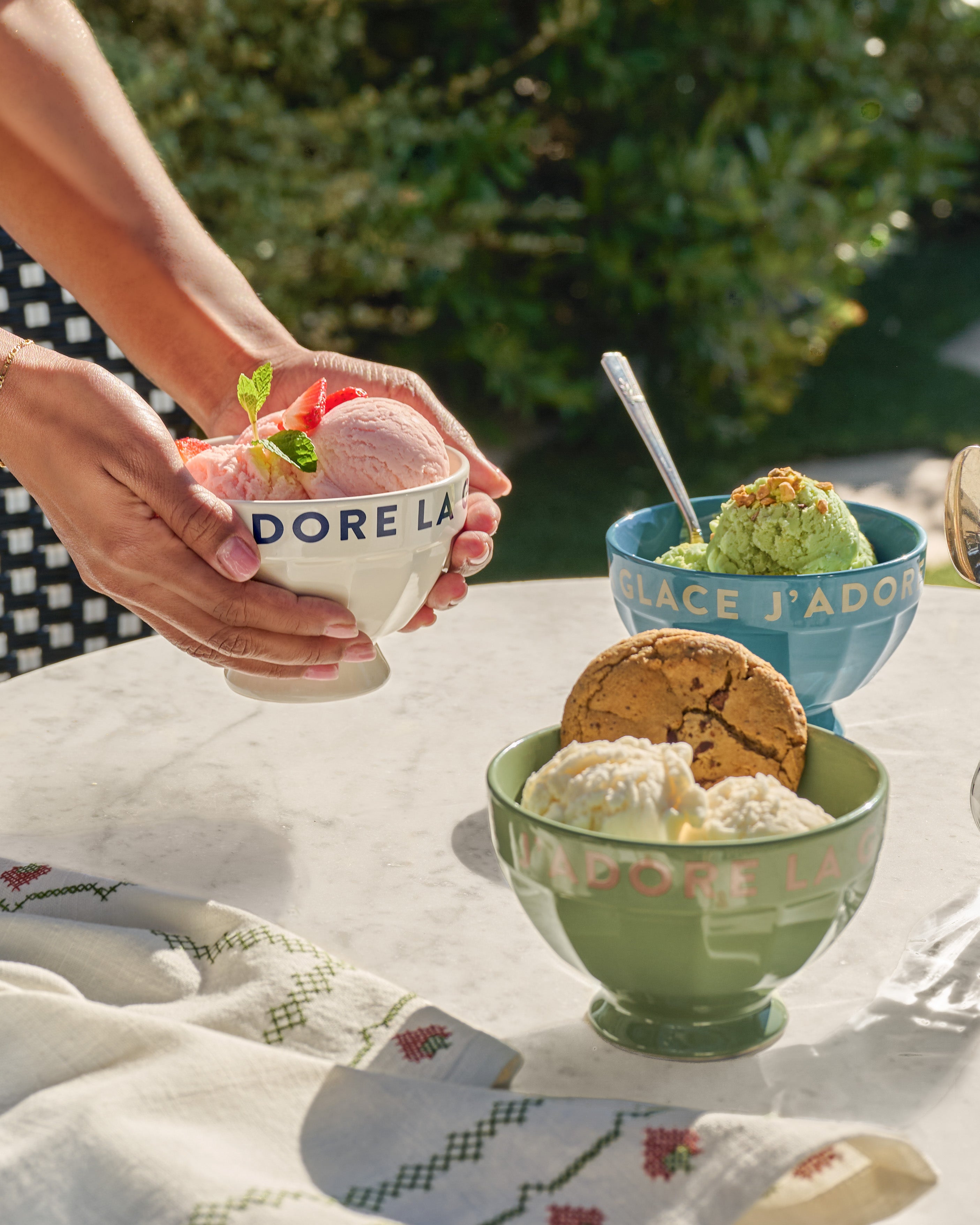 Jadore la Glace French Dessert Bowl