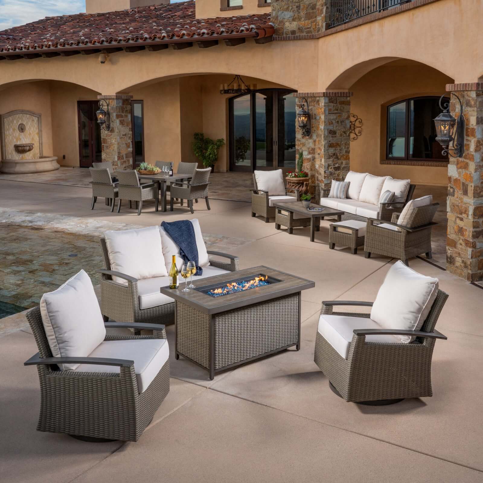 Grand Leisure Las Palmas 17-Piece Outdoor Patio Estate Set
