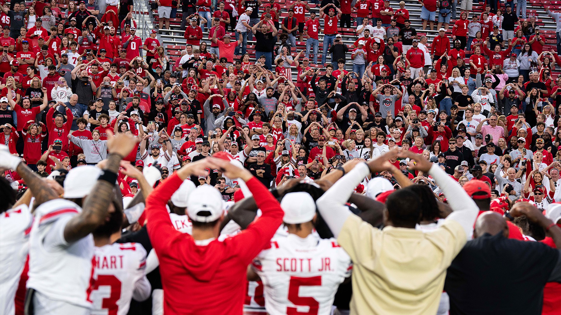 VIEW GALLERY | Ohio State vs. Wisconsin Game Day Photo Gallery