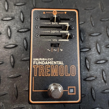 Used Walrus Audio Fundamental Tremolo 2023 - Present - Black / Orange