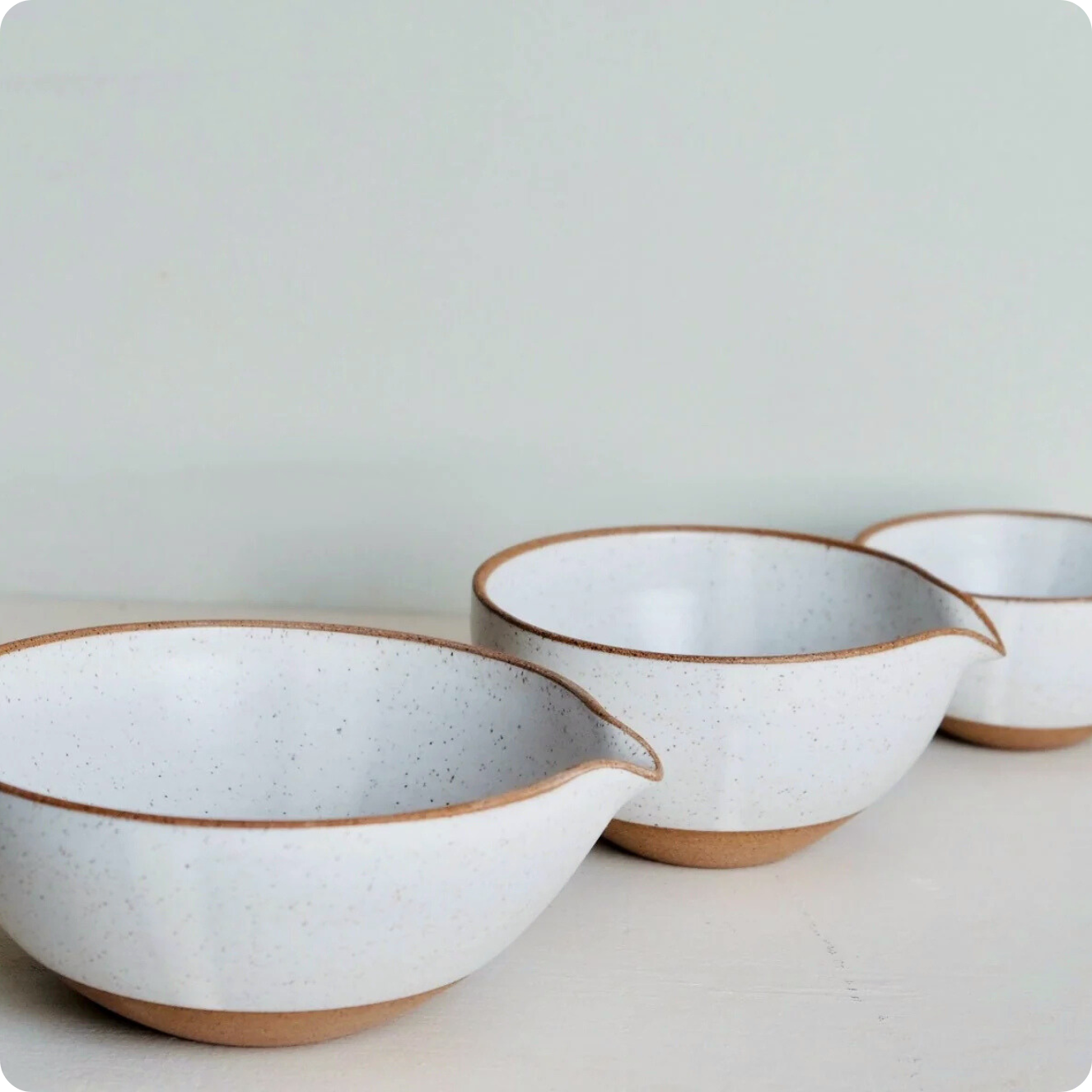 mixing bowls