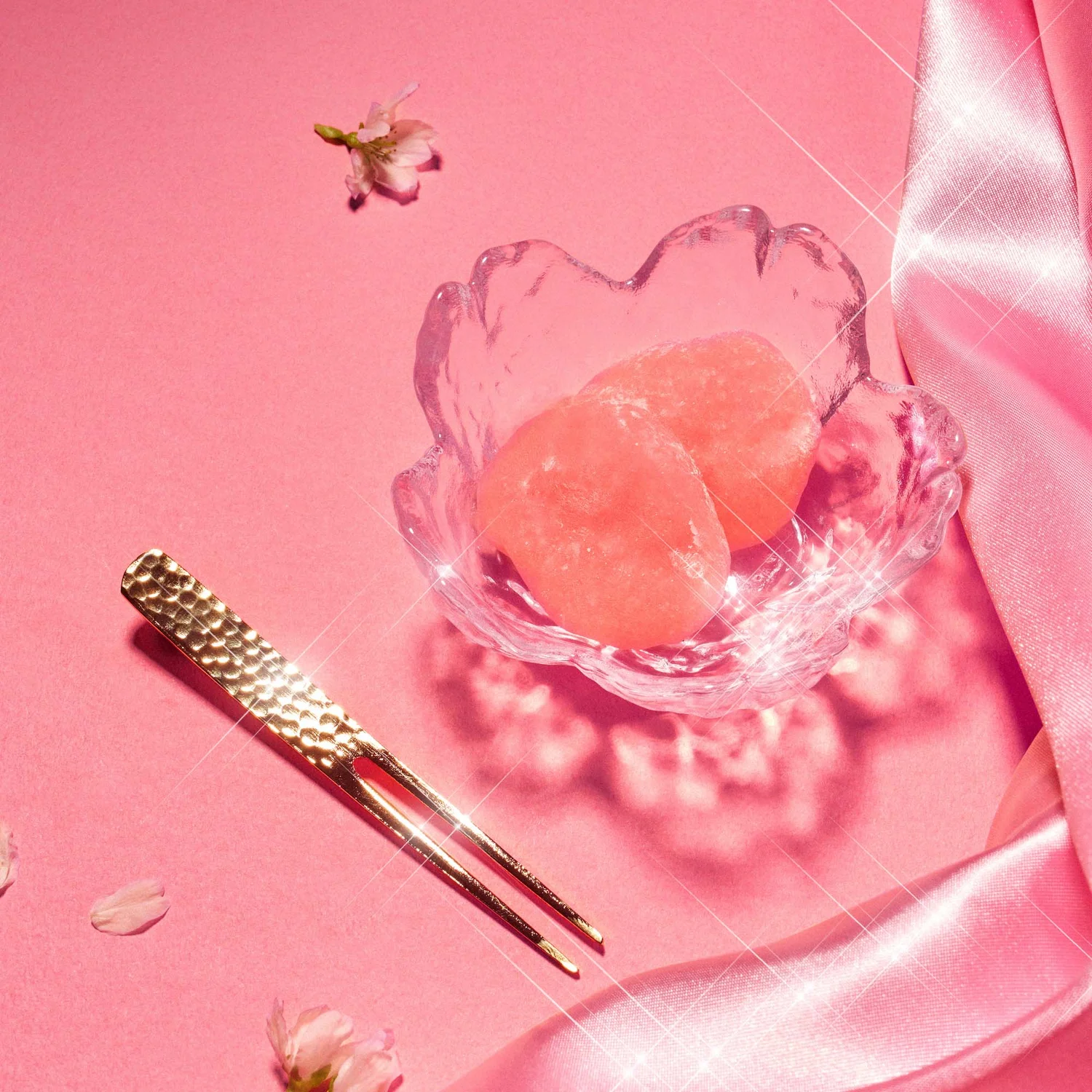 STRAWBERRY MOCHI