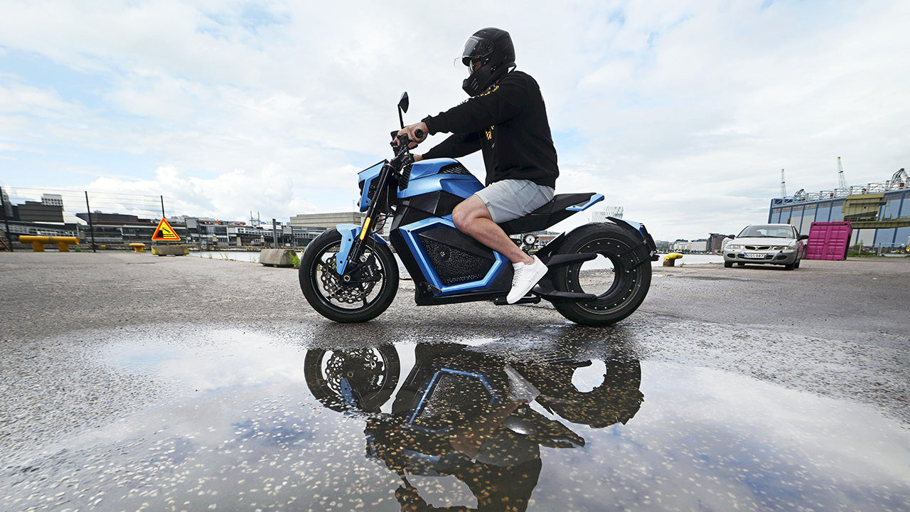 Finnish-designed electric motorcycle, Verge.