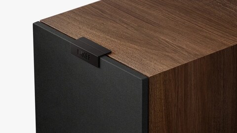 KEF’s Entry-Level Bookshelf Speakers Are Suddenly Way More Affordable
