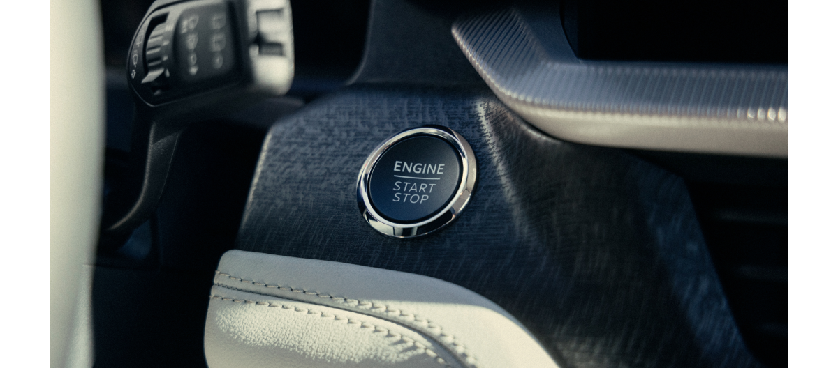 Interior detail shot of a Star White Ford Explorer® Platinum® model