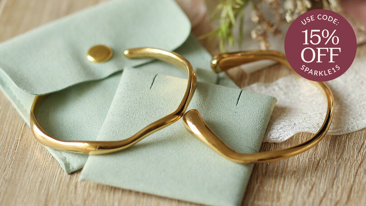 Wavy Gold Cuff Bangle