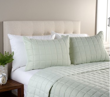 Home Reflections Reversible Quilt & Sham Set - Queen