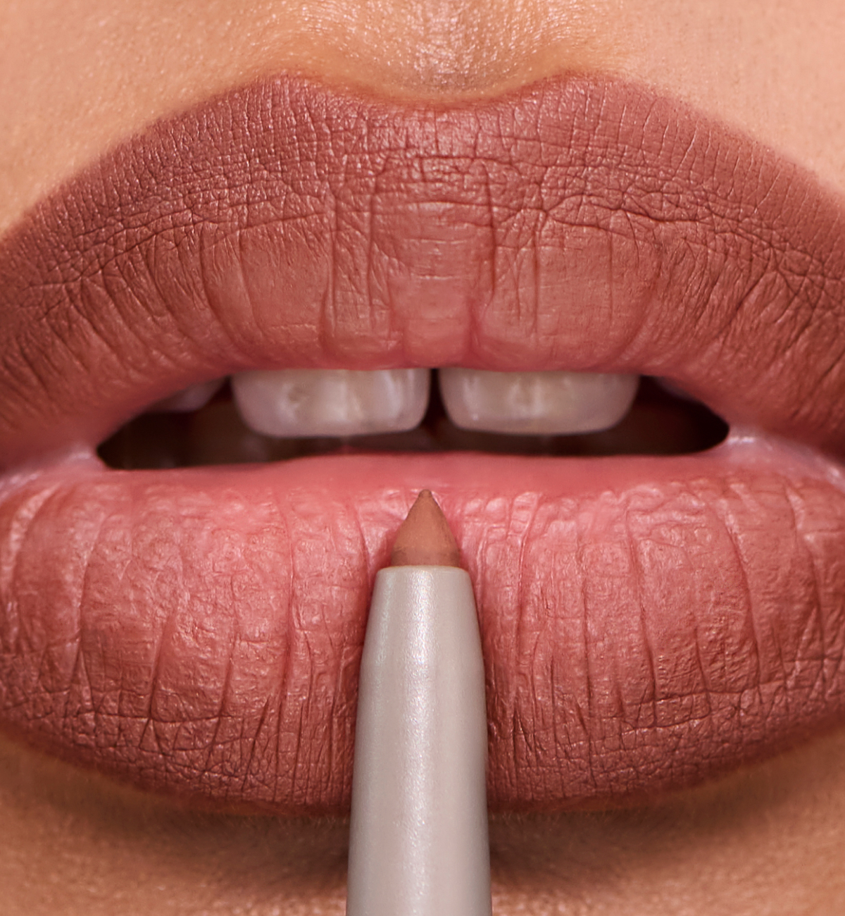 Lip Sculpt Close Up