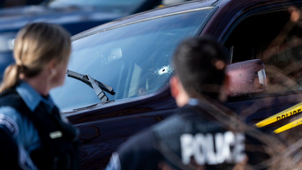 Federal Agents Descend On Minneapolis For Immigration Enforcement Operations